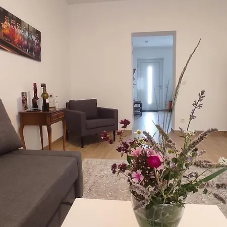 Storchennest - Ferienwohnung Am Storchenradweg Ketzür Buitenkant foto